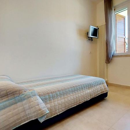 Narcisa View Lake&Pool Apartment باردولينو المظهر الخارجي الصورة