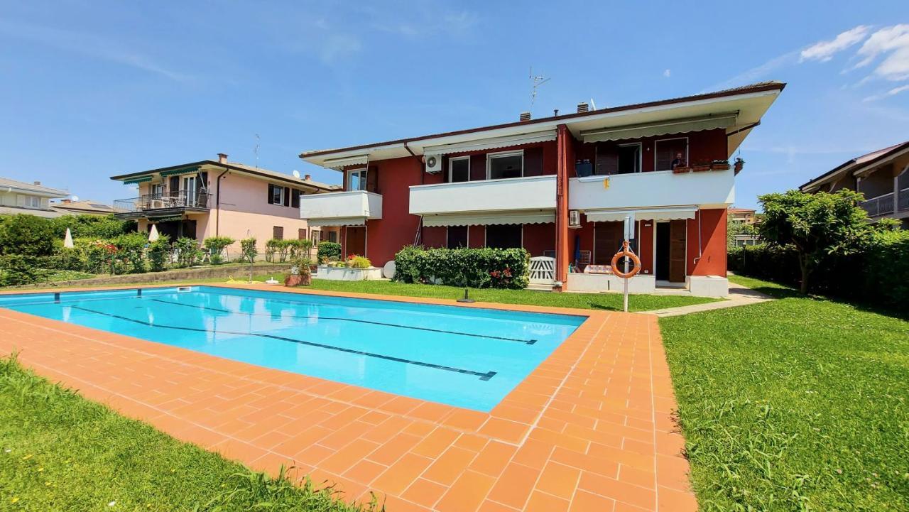 Narcisa View Lake&Pool Apartment باردولينو المظهر الخارجي الصورة
