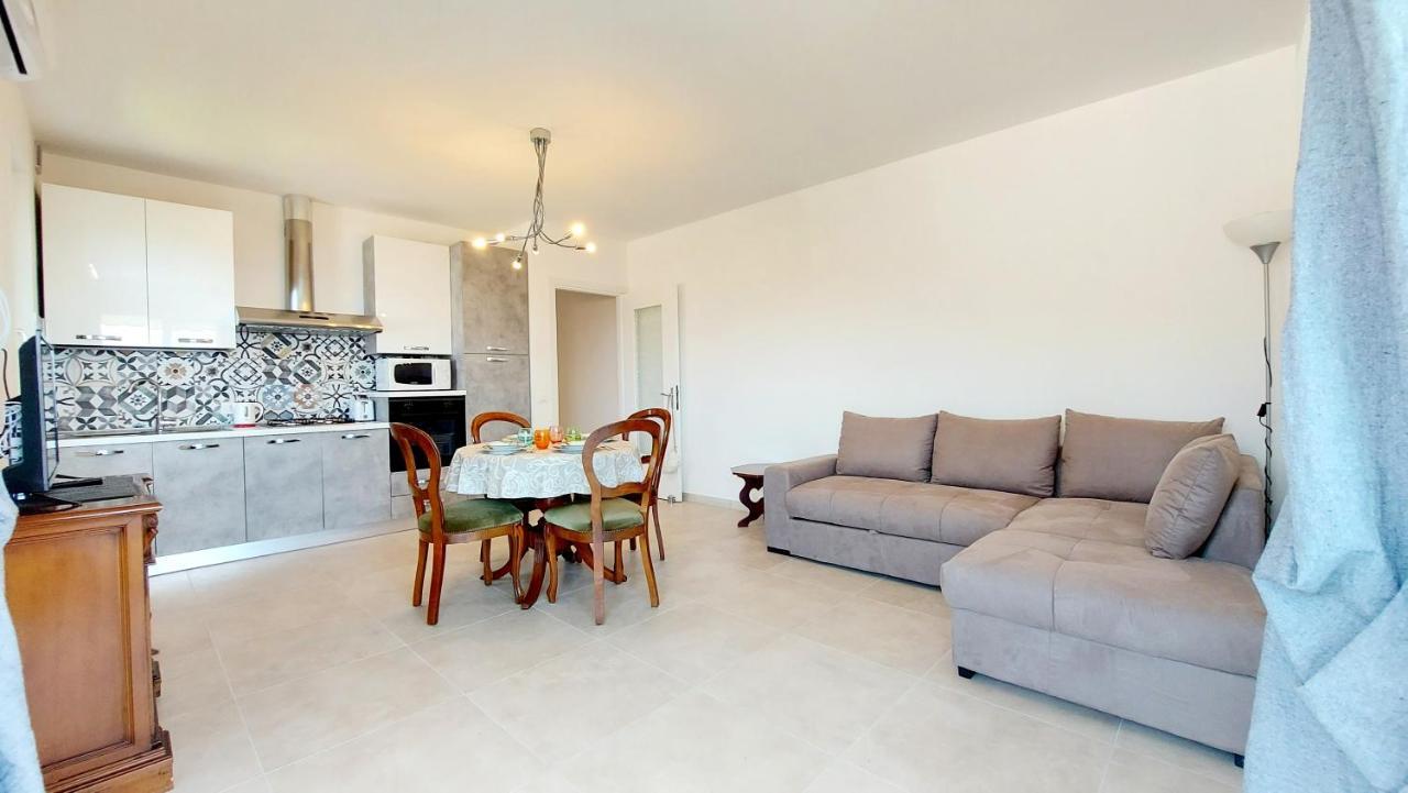 Narcisa View Lake&Pool Apartment باردولينو المظهر الخارجي الصورة