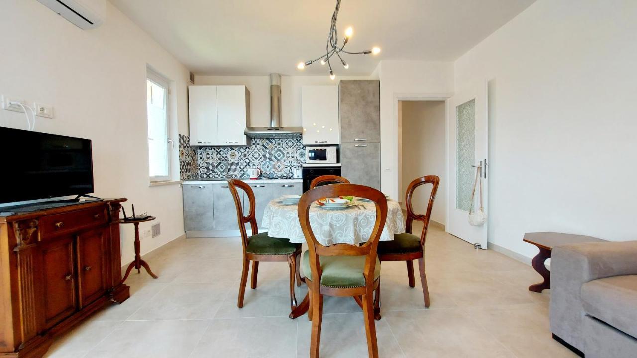 Narcisa View Lake&Pool Apartment باردولينو المظهر الخارجي الصورة