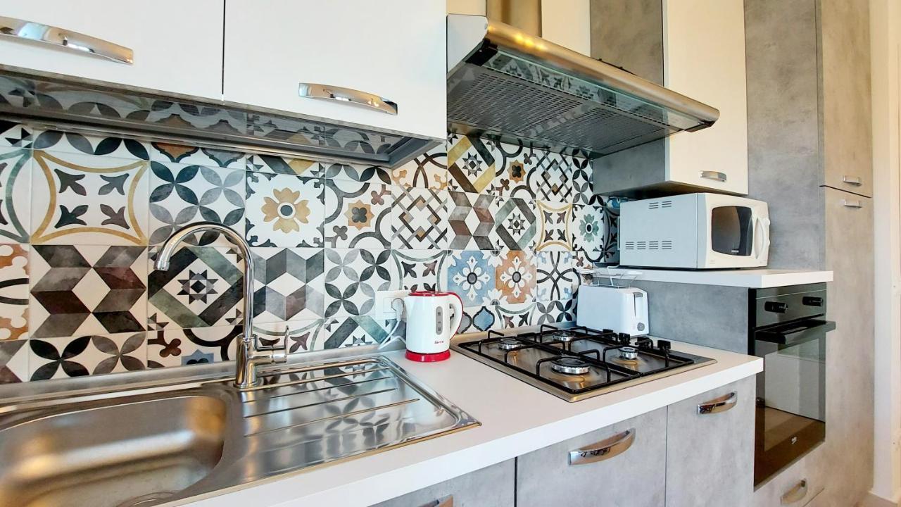 Narcisa View Lake&Pool Apartment باردولينو المظهر الخارجي الصورة